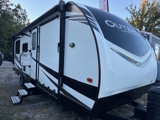 2019 Keystone OUTBACK ULTRA LITE 240URS in waldo FL