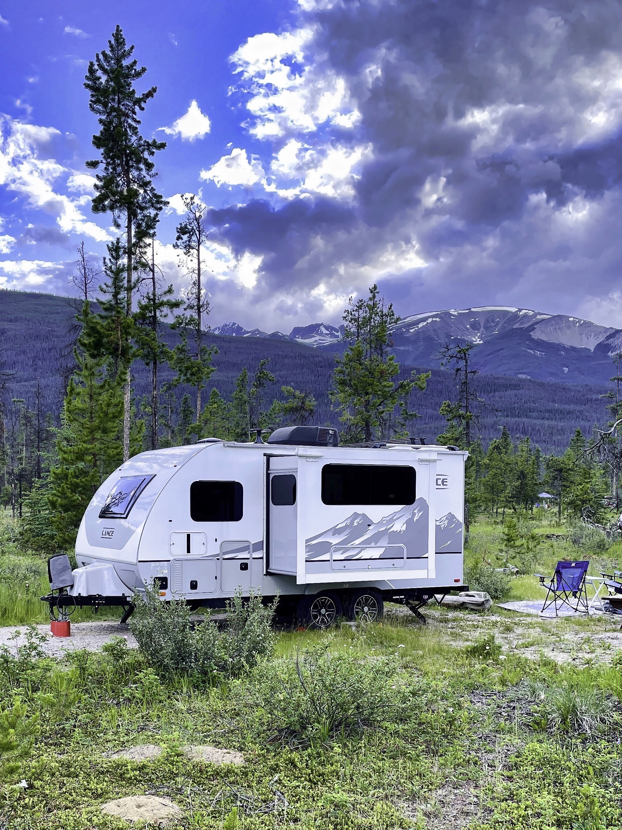 2021 Lance 1685 Travel Trailer in santa rosa CA