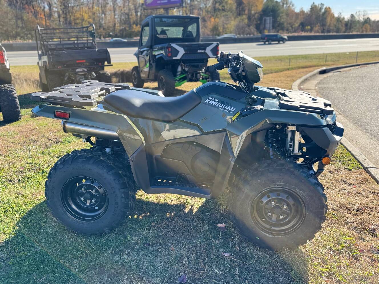 A photo of this 2025 Suzuki KINGQUAD 500AXI POWER STEERING