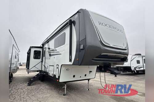 2026 Forest River Rv Rockwood Signature 361RLS in edinhurgh IN