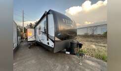 2025 Forest River Rv Rockwood Signature 8332SB RV
