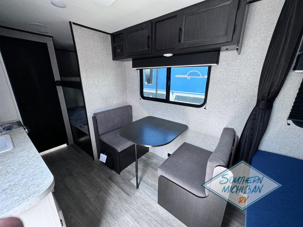 2022 Jayco Jay Flight SLX 7 174BH in hillsdale MI