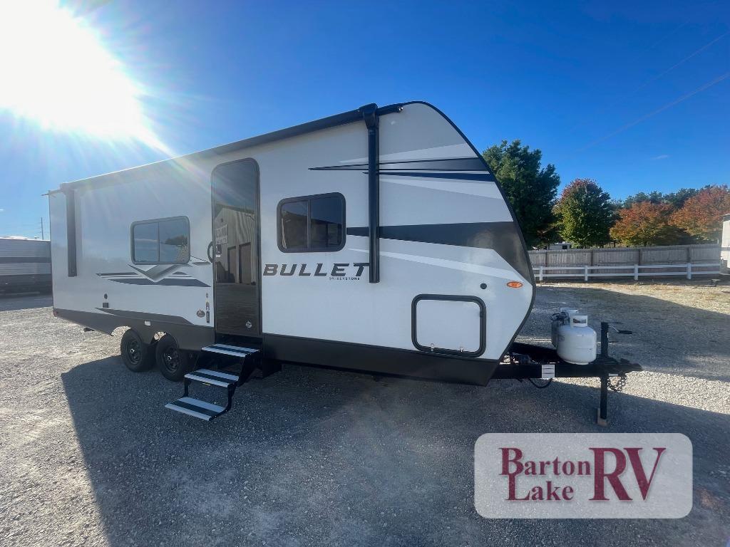 2025 Keystone Rv Bullet Classic 2240RK in fremont IN
