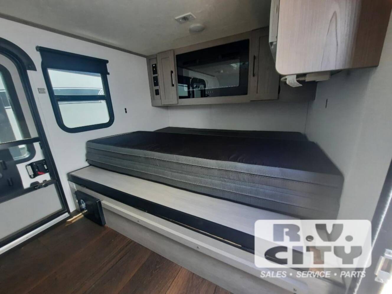 A photo of this 2024 Dutchmen Rv Coleman Rubicon 1200 Series 1400BH