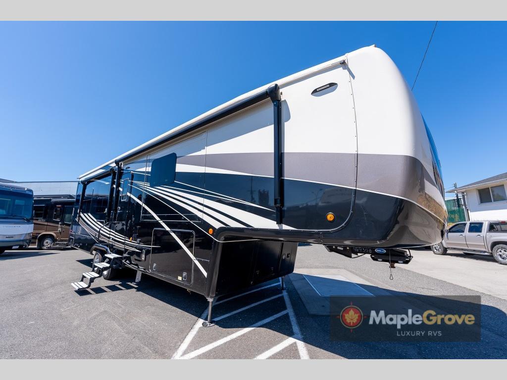 2021 DRV LUXURY SUITES Mobile Suites 39 DBRS3 in everett WA