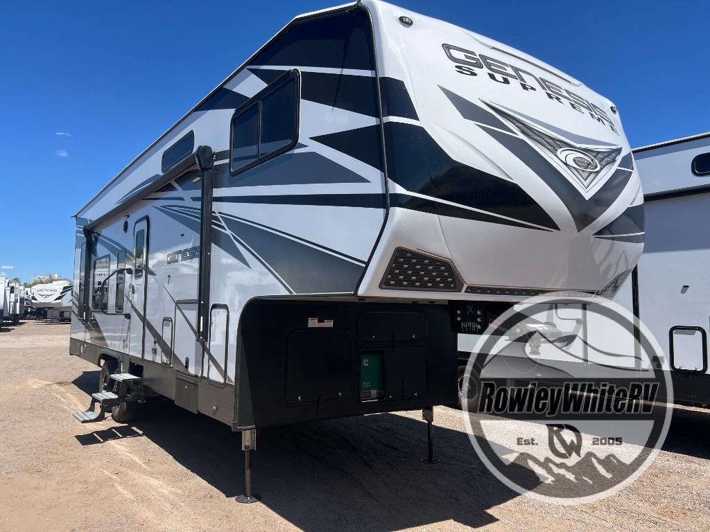 2026 Genesis Supreme Genesis Supreme G32CRSB Fifth Wheel Toy Hauler RV