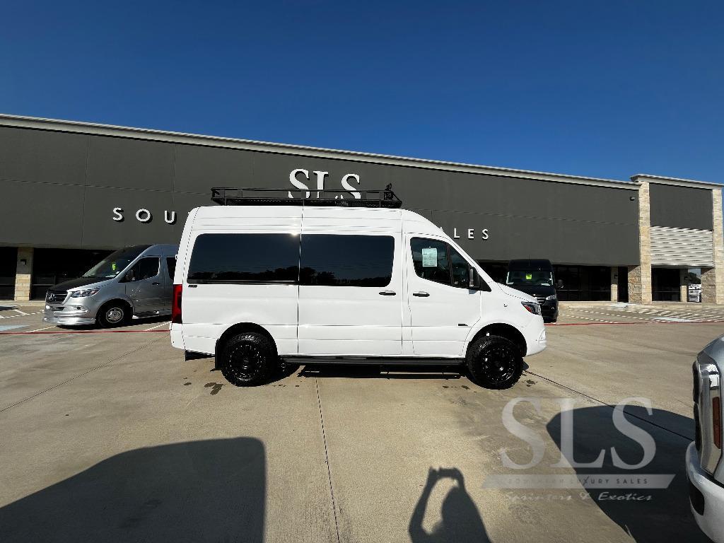 2026 Midwest Automotive Designs Luxe Cruiser D4 AWD in houston TX