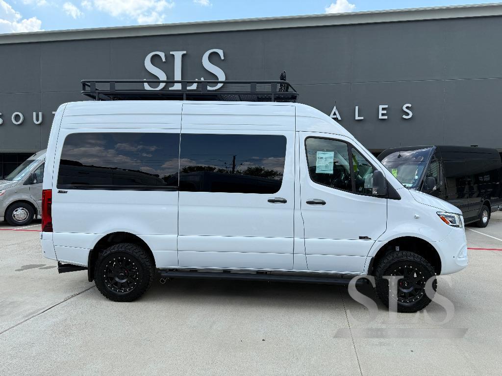 2026 Midwest Automotive Designs Luxe Cruiser D4 AWD in houston TX