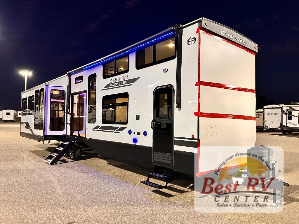 2026 Forest River Rv Cherokee Timberwolf Black Label 39JMBL in turlock CA