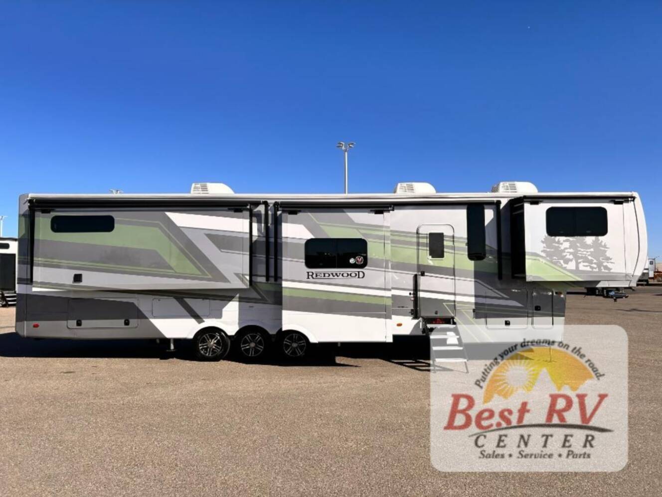 A photo of this 2026 Redwood Rv Redwood 420FL