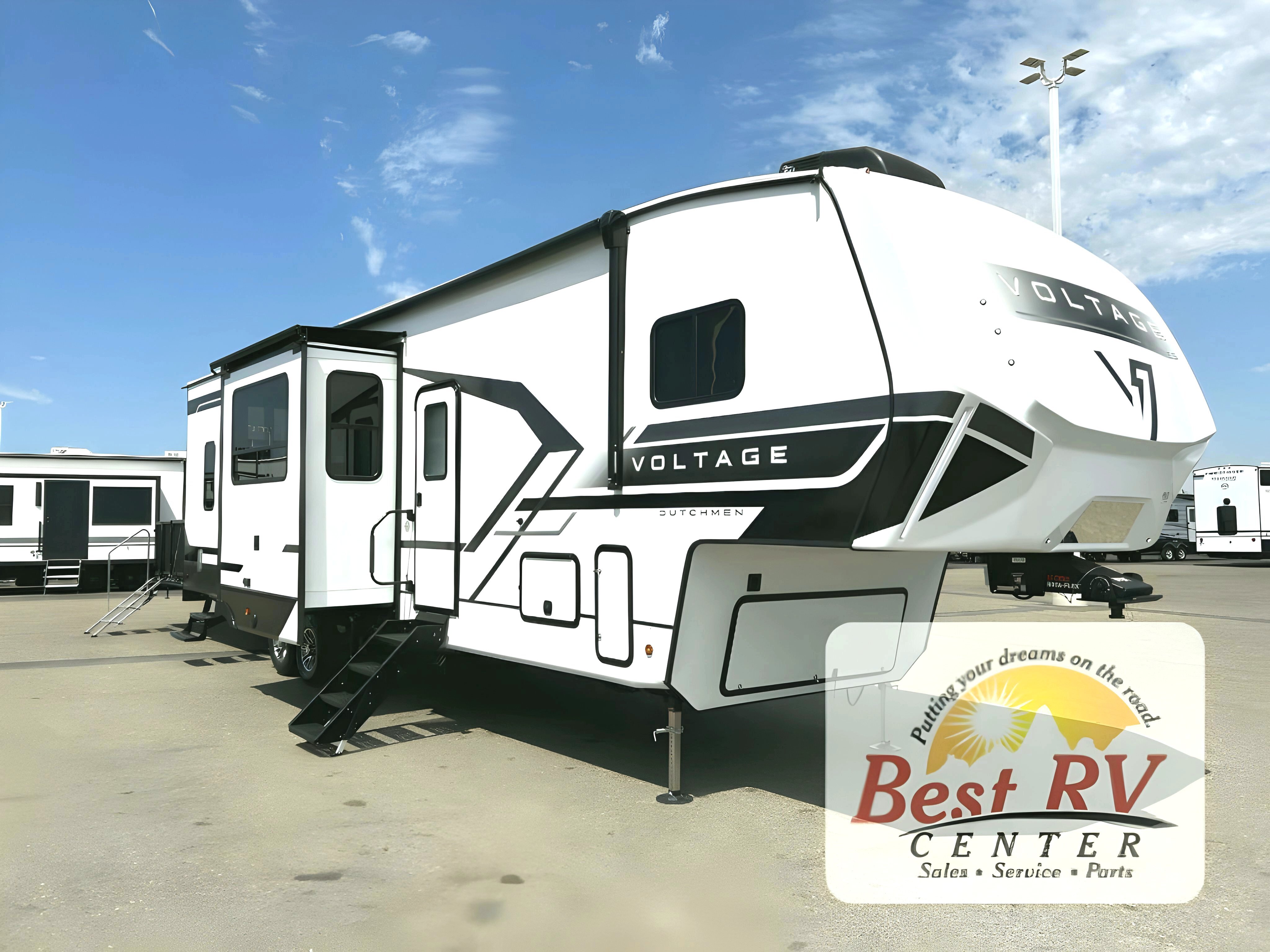 2026 Dutchmen Rv Voltage V-Series 3600 Fifth Wheel Toy Hauler RV