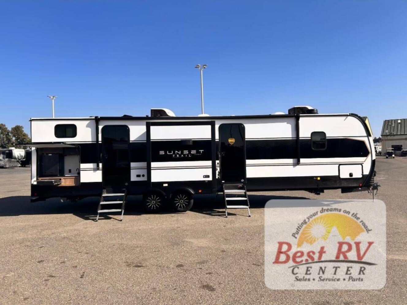 A photo of this 2026 Crossroads Rv Sunset Trail 331BH