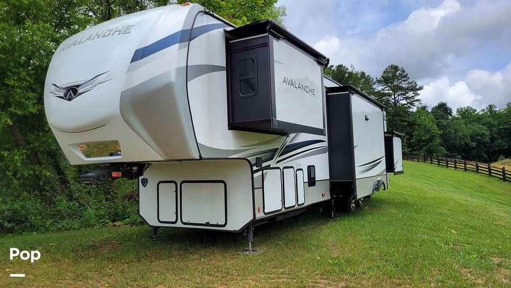 2022 Keystone Avalanche RVs For Sale - RV Trader