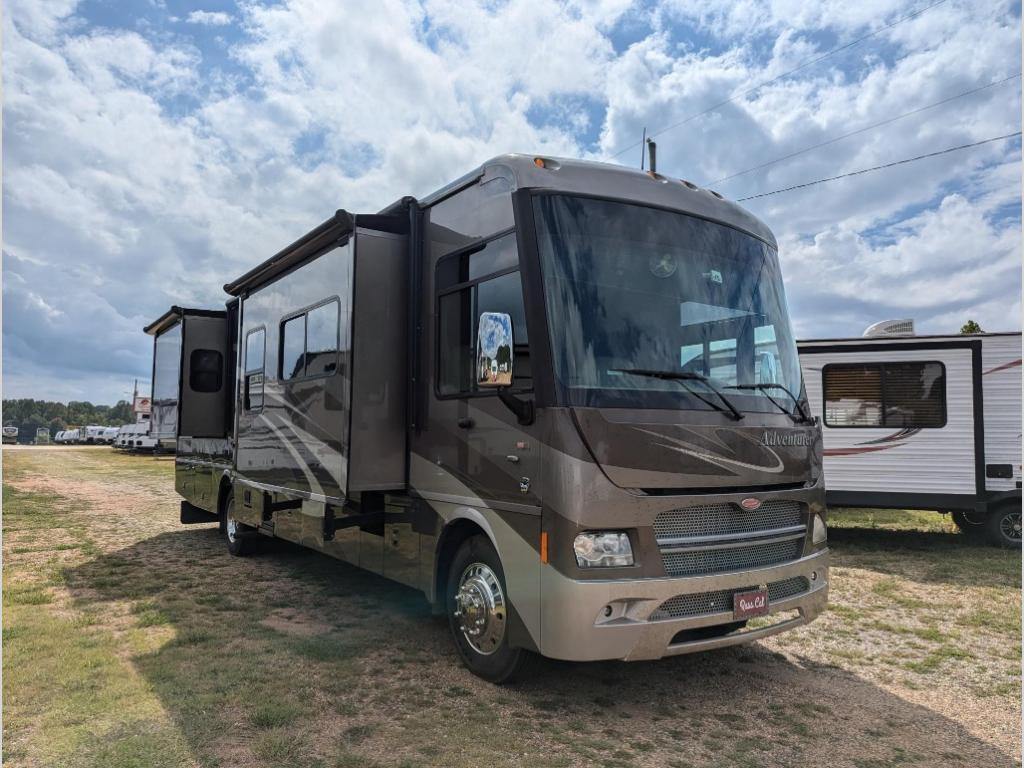 2012 Winnebago Adventurer 37F in cleveland GA