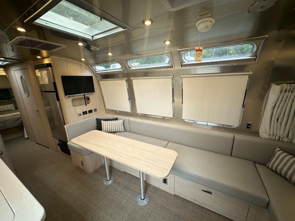 2026 Airstream Globetrotter 30RB with Solar and Lithium RV