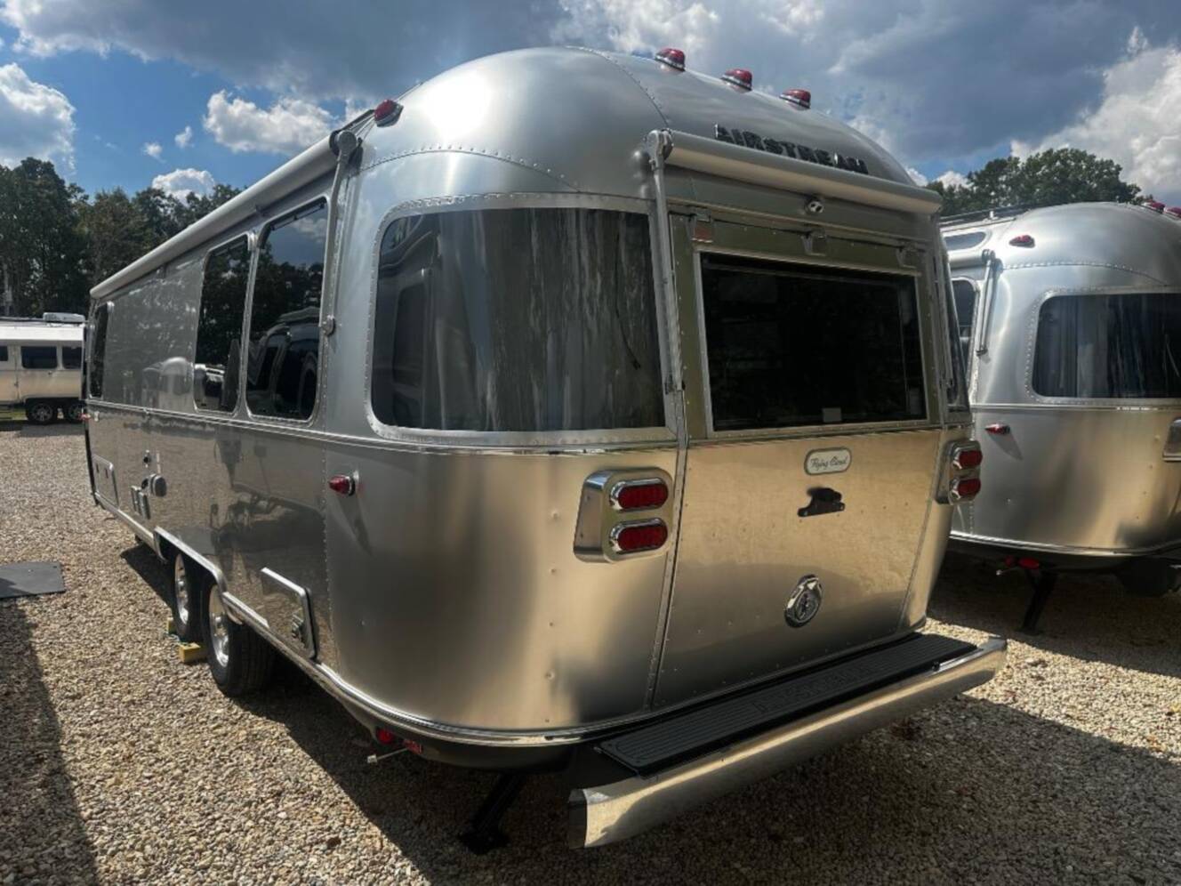 A photo of this 2026 Airstream Flying Cloud Twin Hatch with Lithium and Solar 27FB Twi