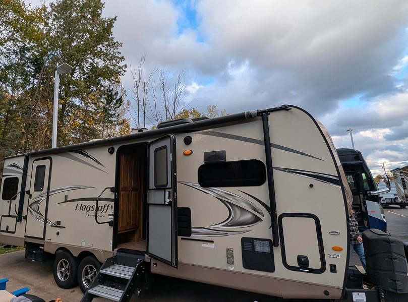 2019 Forest River Rv Flagstaff Super Lite 26FKSB in north tonawanda NY