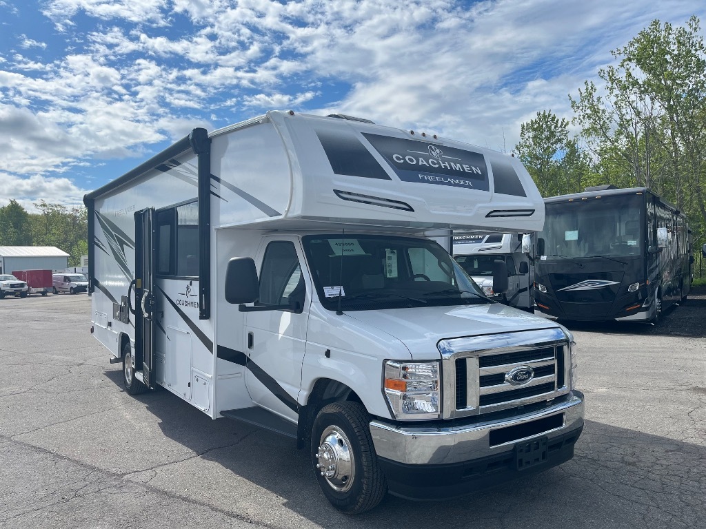 2026 Coachmen Rv Freelander 26DS in orchard park NY