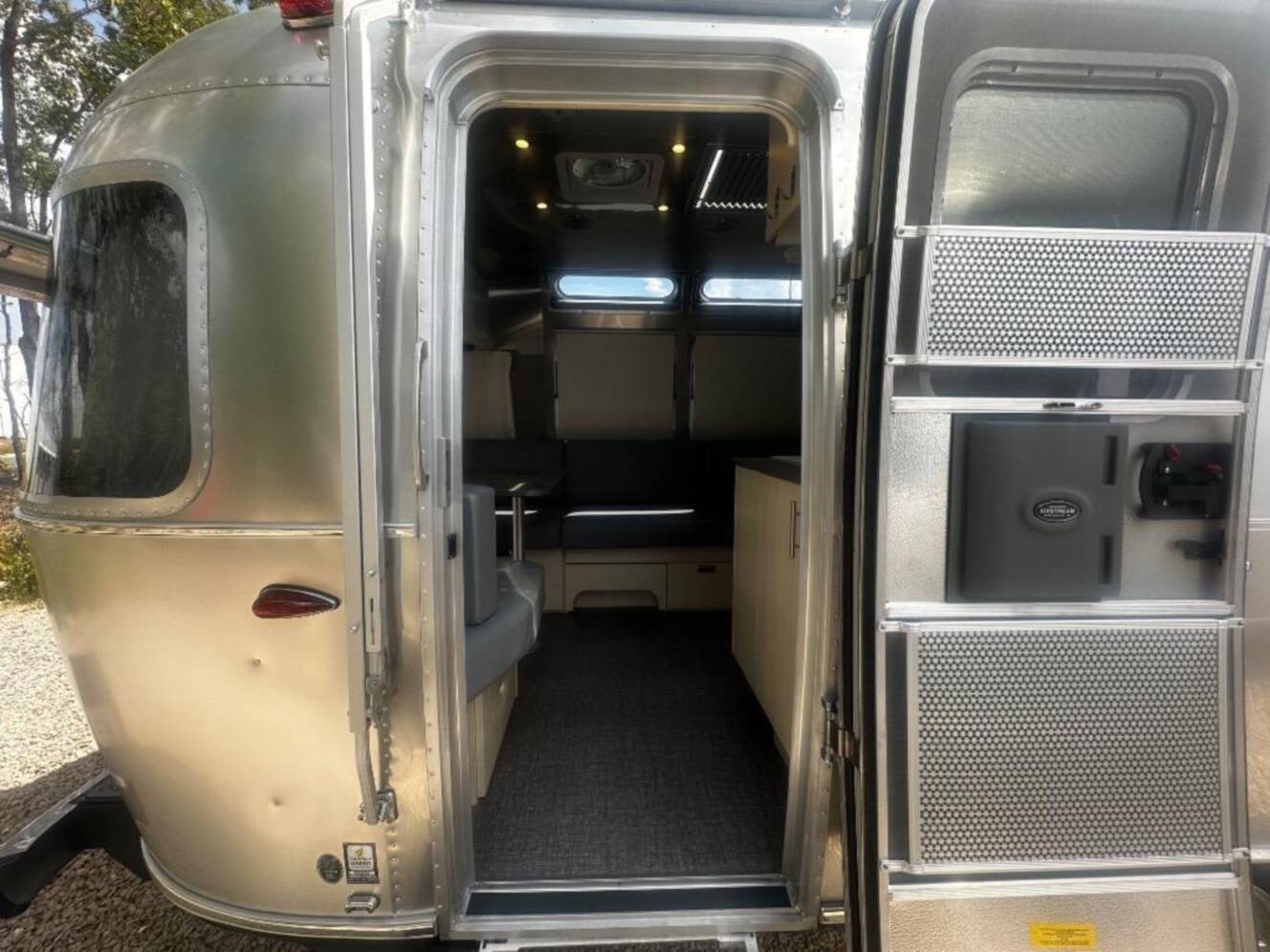 A photo of this 2026 Airstream Flying Cloud Twin Hatch with Lithium and Solar 27FB Twi