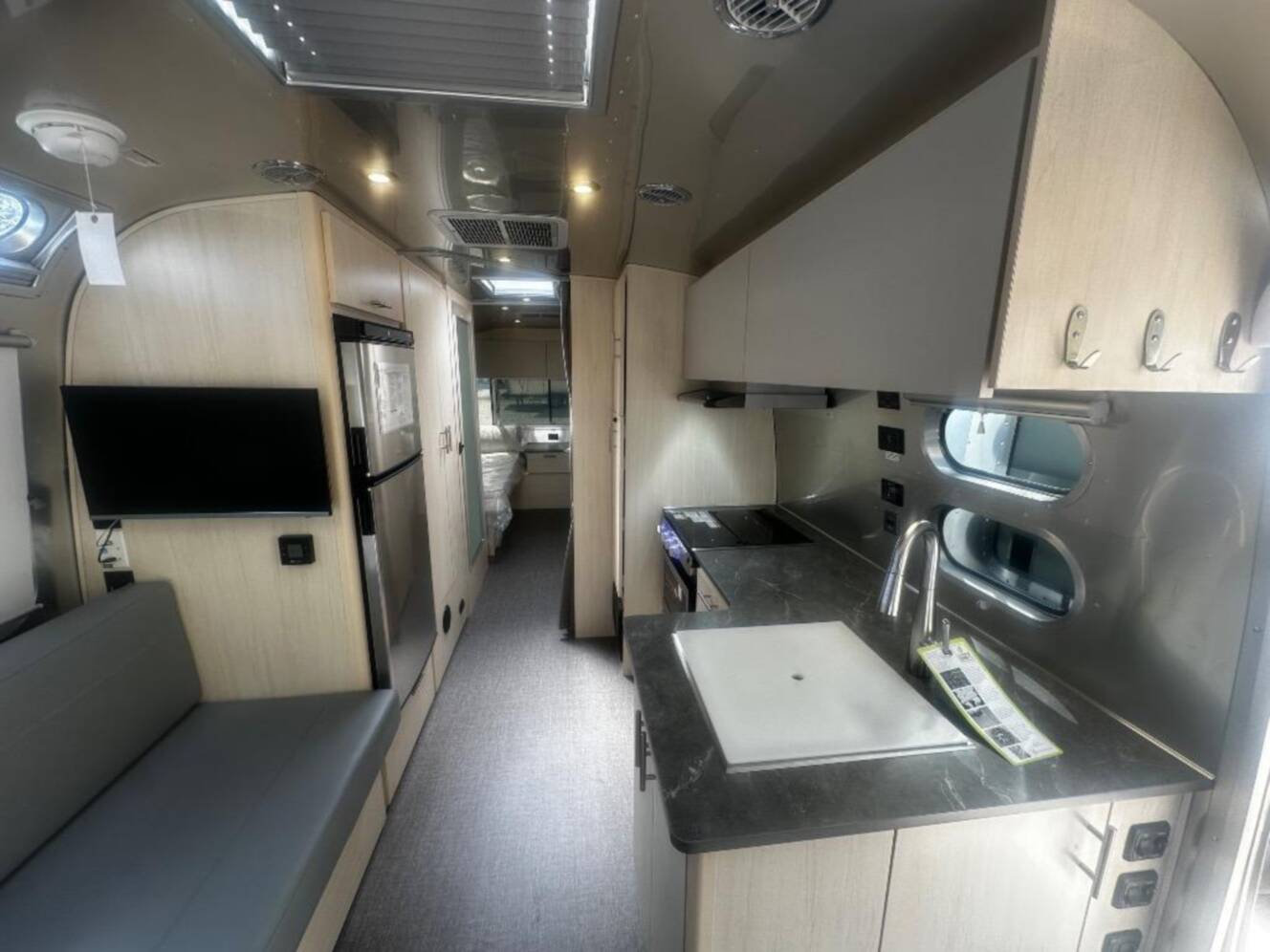 A photo of this 2026 Airstream Flying Cloud Twin Hatch with Lithium and Solar 27FB Twi