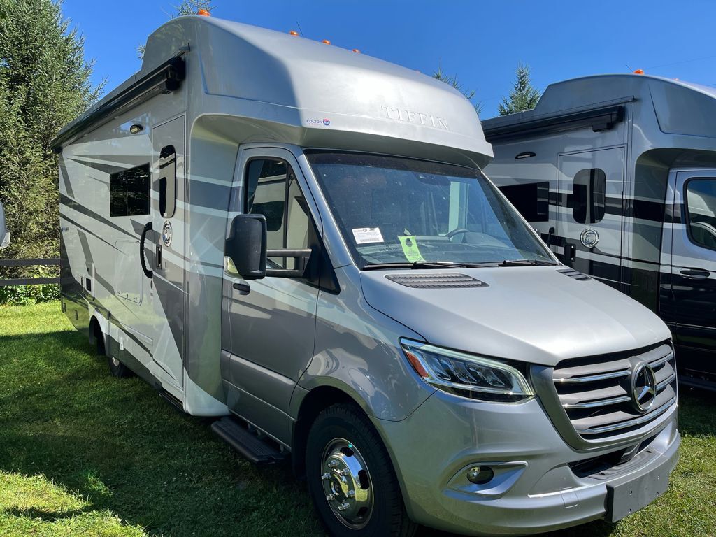 2026 Tiffin Motorhomes Wayfarer 25 XRW in north tonawanda NY