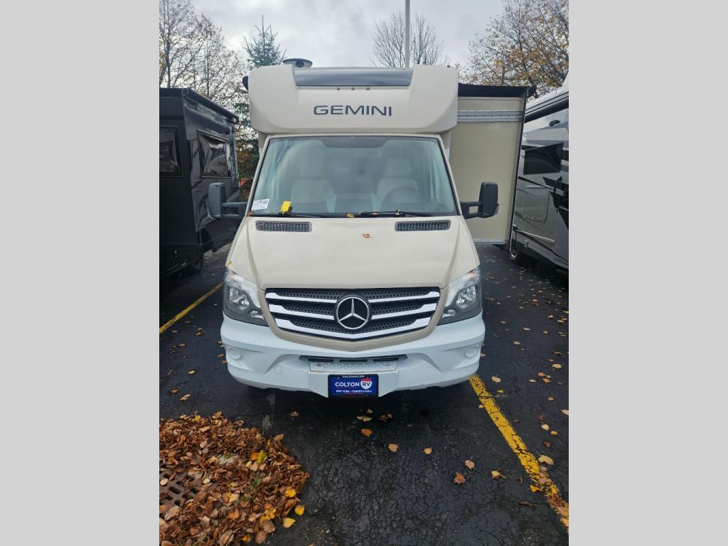 2019 Thor Motor Coach Gemini 24TF in orchard park NY