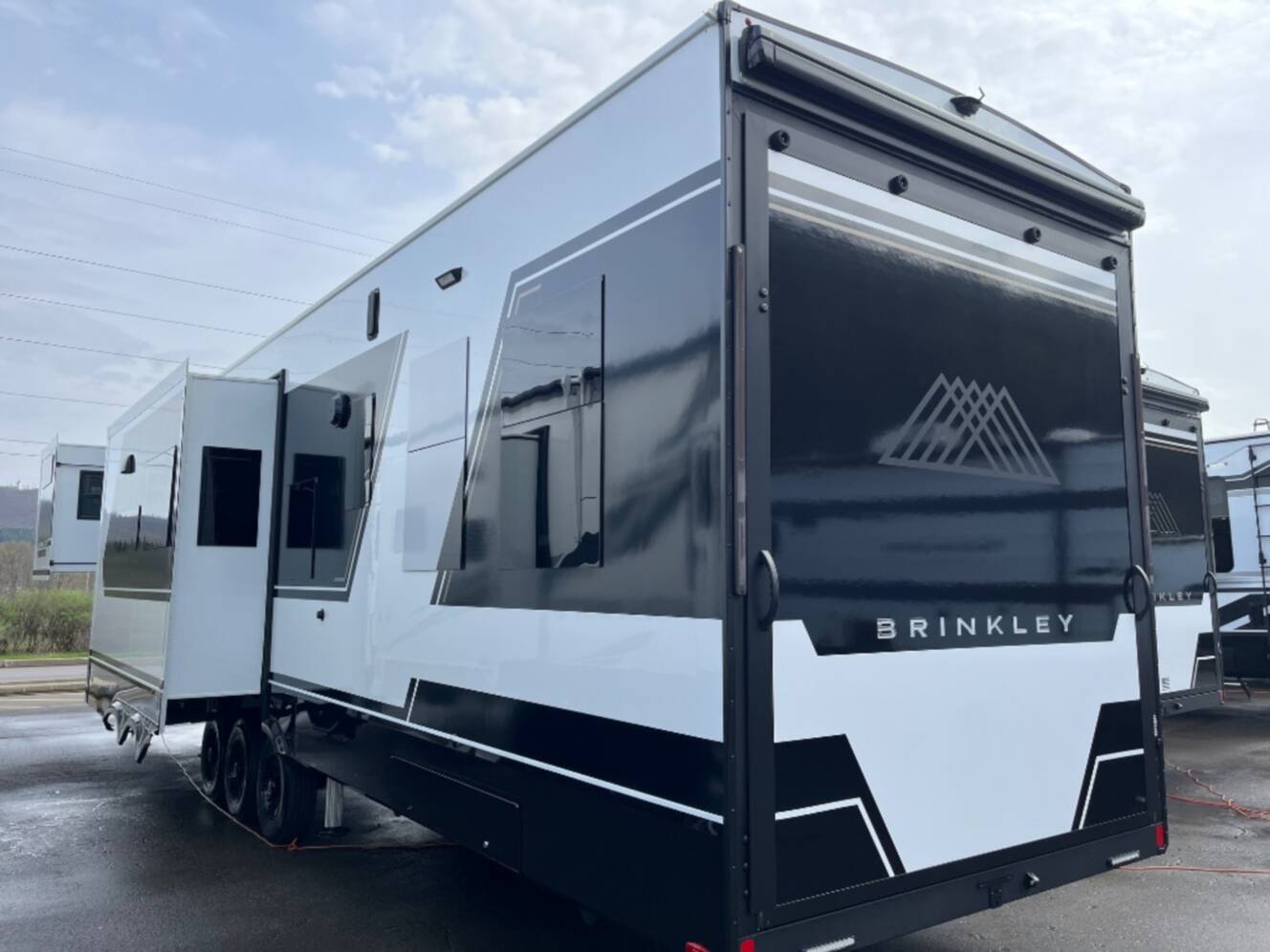 A photo of this 2026 Brinkley Model G 4100