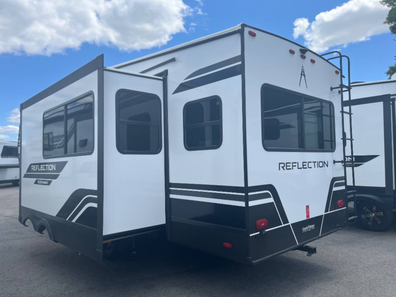 A photo of this 2026 Grand Design Reflection 150 Series 260RD