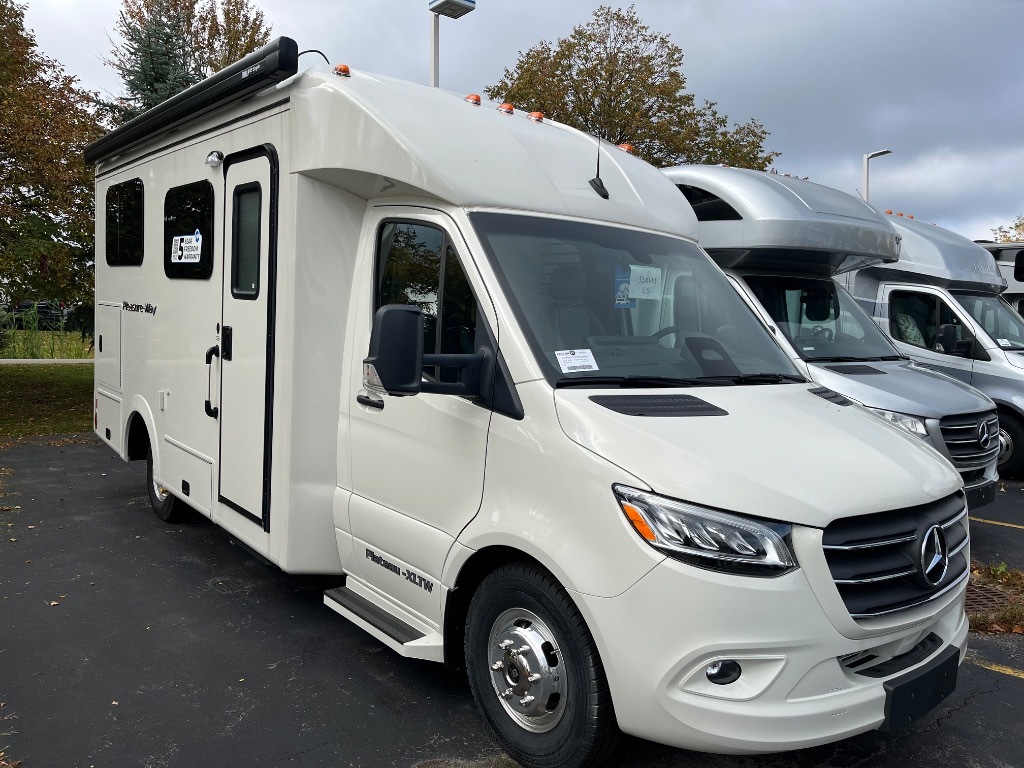 2026 Pleasure Way PLATEAU XLTW in orchard park NY