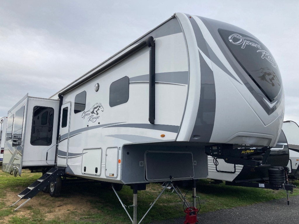 2021 Highland Ridge Rv Open Range OF314RLS in wind gap PA