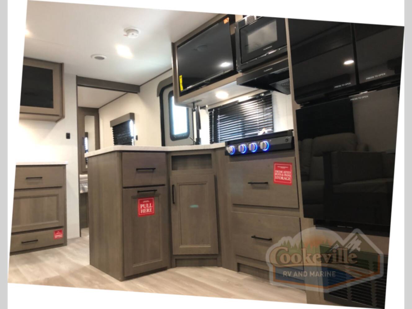 A photo of this 2026 Grand Design Transcend 325BHT