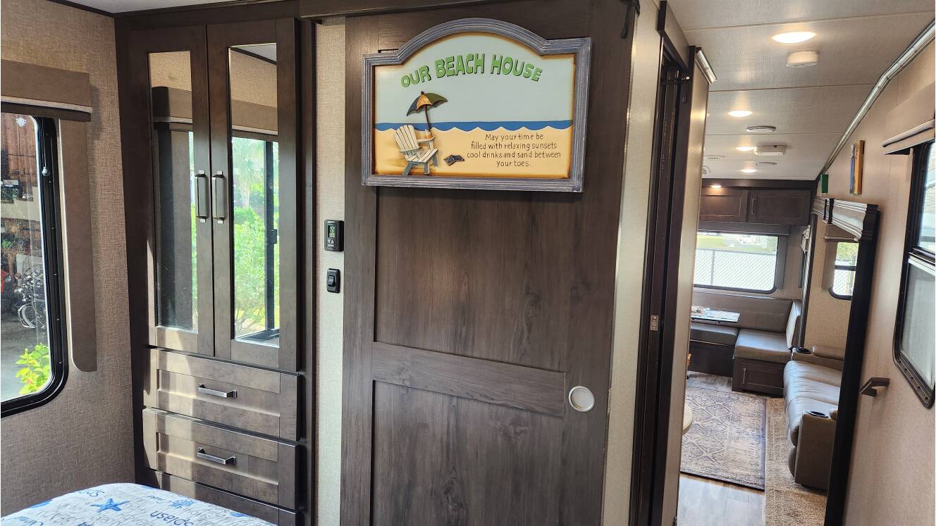 A photo of this 2021 Grand Design REFLECTION 150 SERIES 260RD