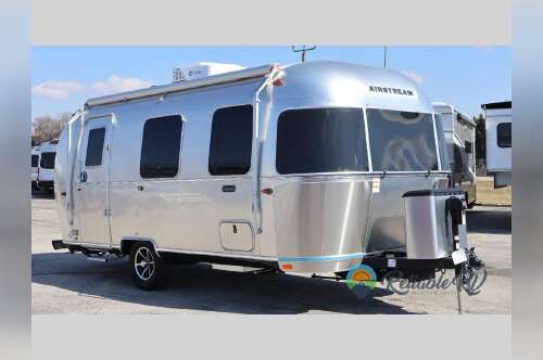 2026 Airstream Caravel 22FB in springfield MO