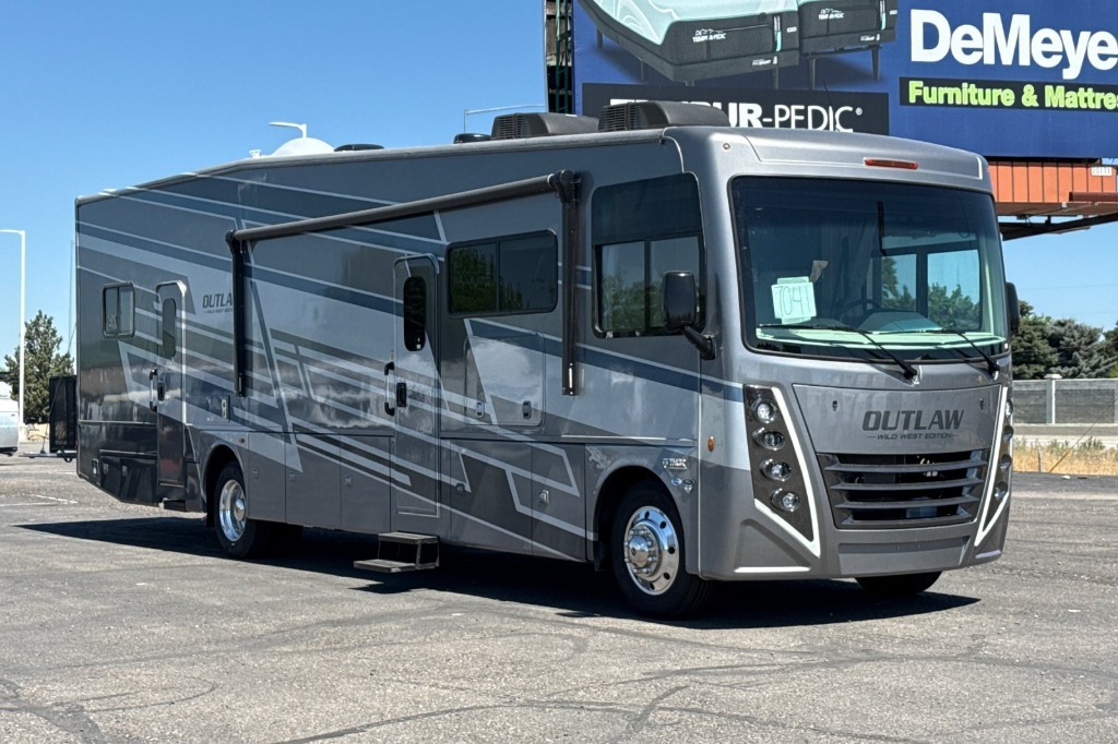 2026 Thor Motor Coach Outlaw Wild West Edition 38K in boise ID