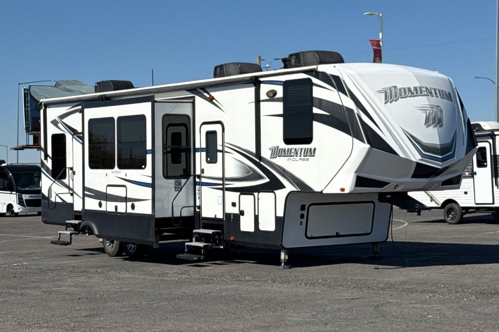 2017 Grand Design Momentum M-Class M-348 Fifth Wheel Toy Hauler RV