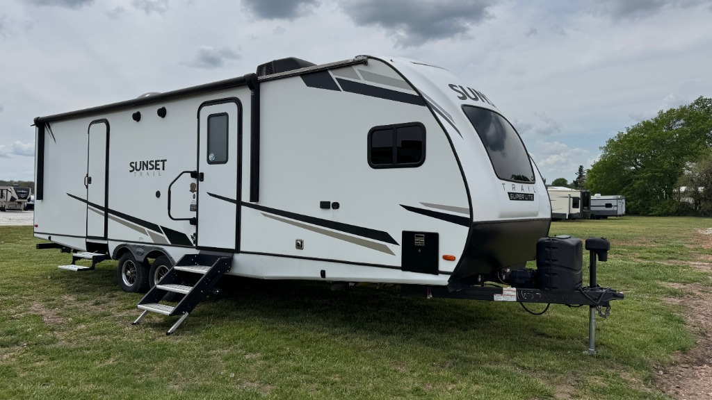 2022 Crossroads Rv Sunset Trail SS269FK in carthage MO