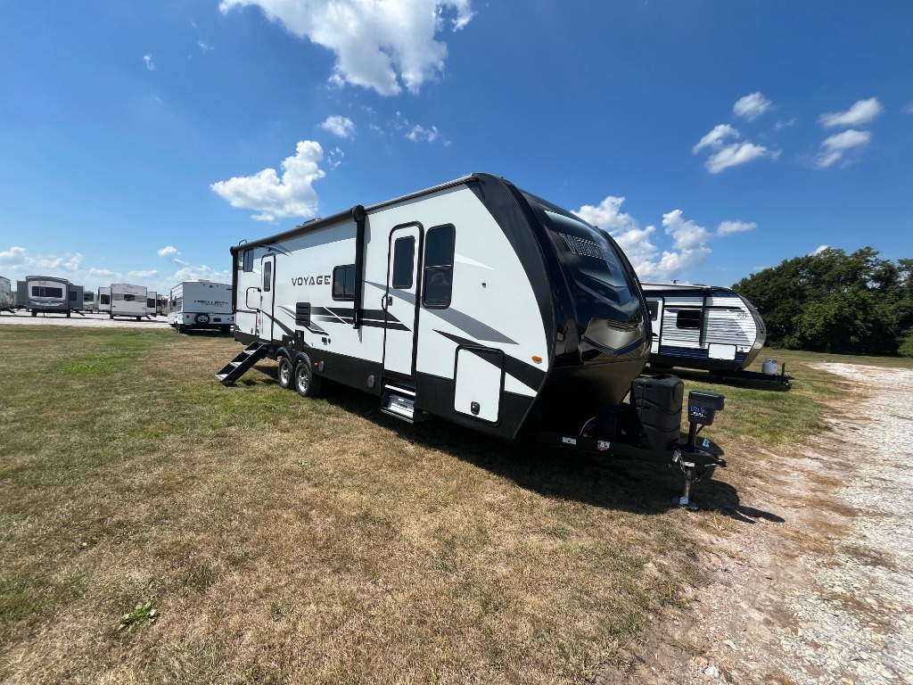 2022 Winnebago Industries Towables Voyage 3033BH in carthage MO