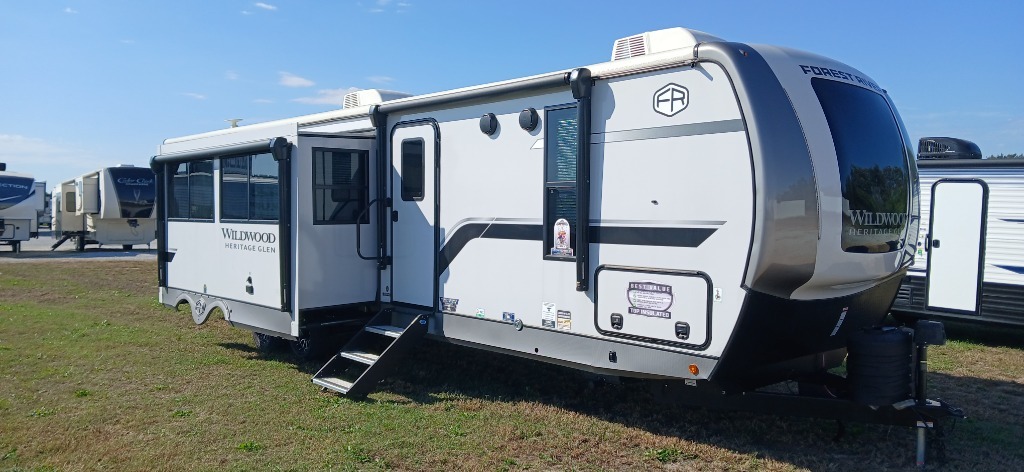 2025 Forest River Rv Wildwood Heritage Glen 310BHI in carthage MO