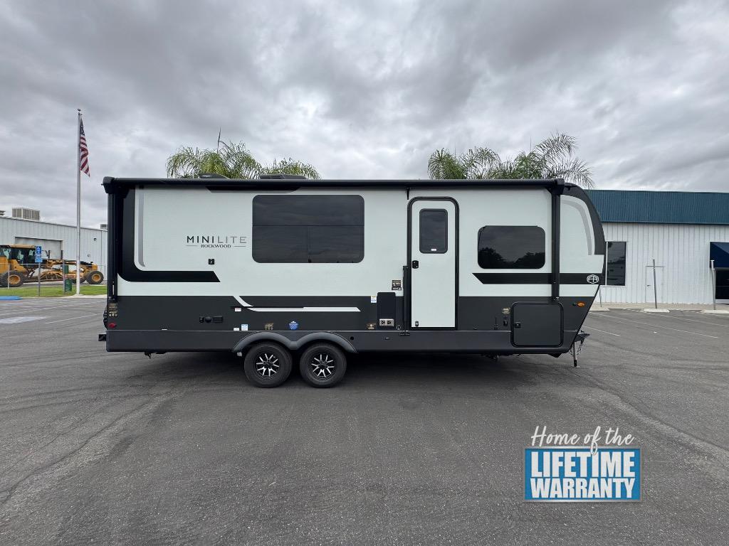 2026 Forest River Rv Rockwood Mini Lite 2522FB in bakersfield CA