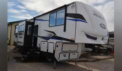2025 Forest River Rv Vengeance Rogue Armored 341GS11 Fifth Wheel Toy Hauler RV