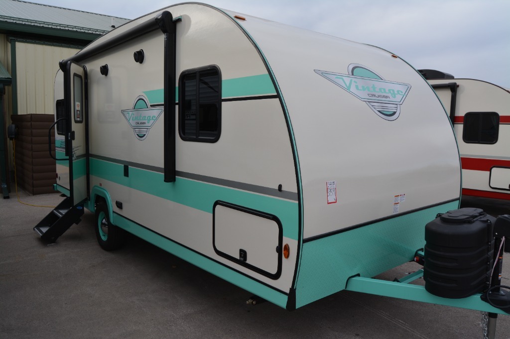 2026 Gulf Stream Rv Vintage Cruiser 19ERD in summerset SD