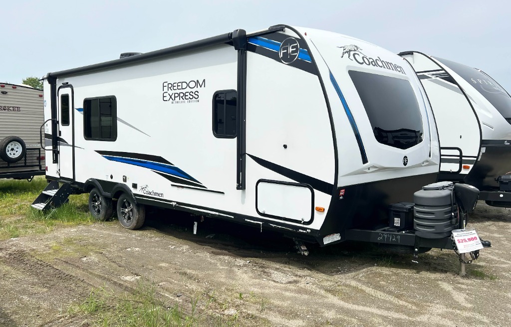 2024 Coachmen Rv Freedom Express Ultra Lite 246RKS in manchester ME