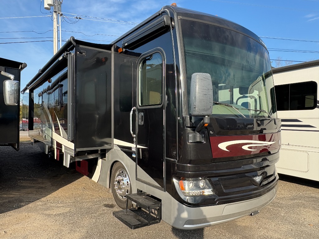 2019 Fleetwood Rv Pace Arrow 38F in turner ME
