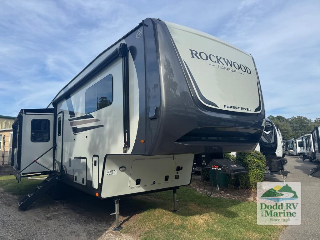 2026 Forest River Rv Rockwood Signature R361RLS in yorktown VA
