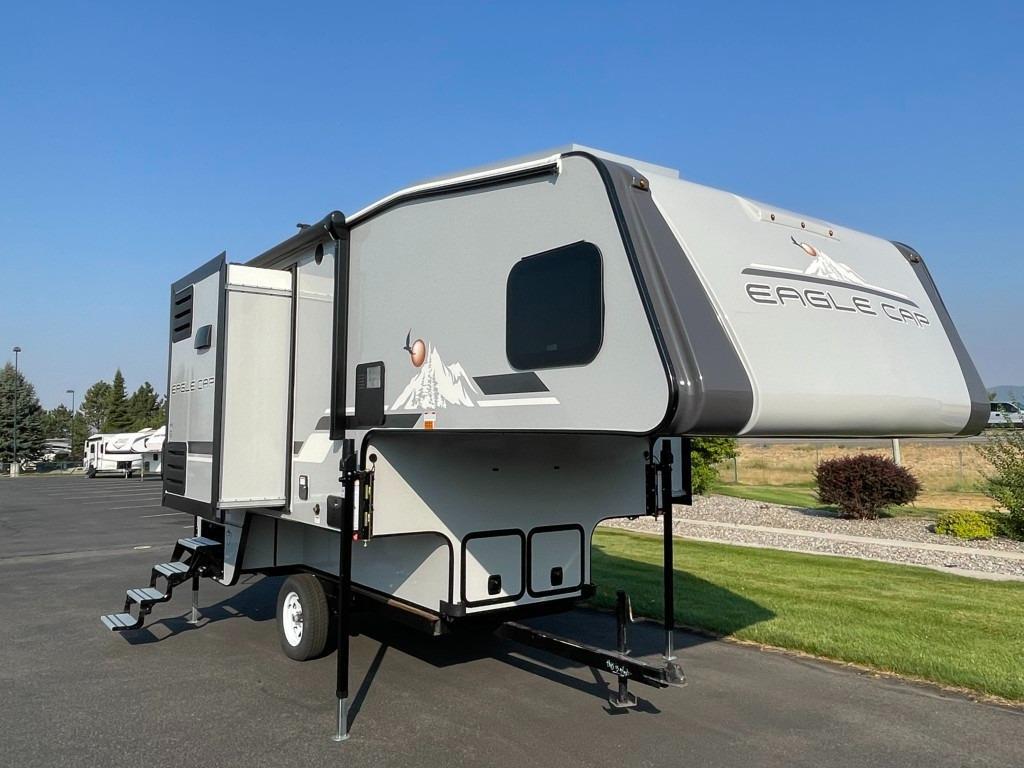 2026 Adventurer Manufacturing Inc. Eagle Cap 1165 RV