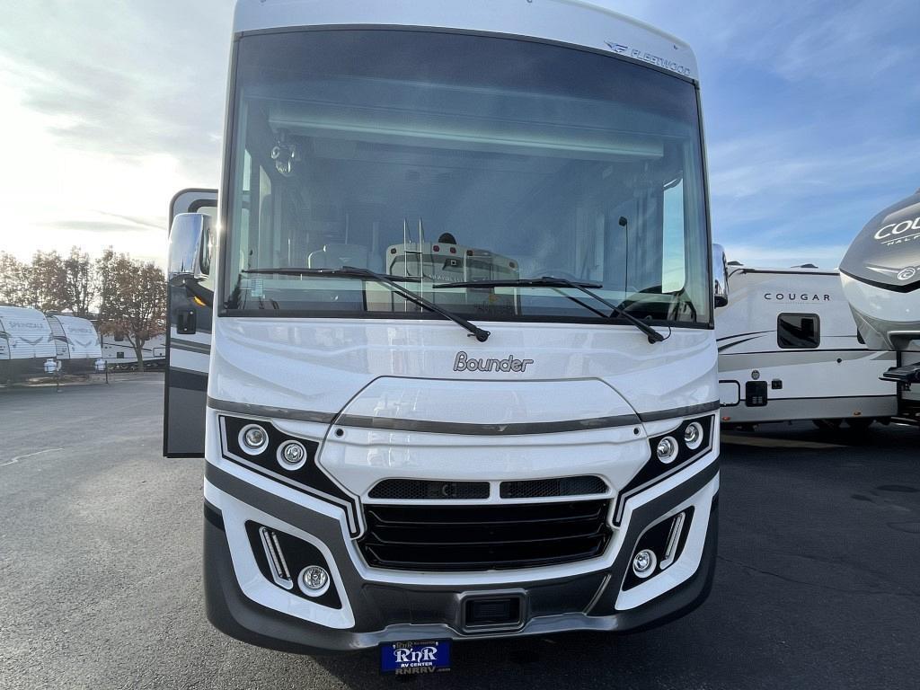 2024 Fleetwood Rv Bounder 35K in liberty lake WA