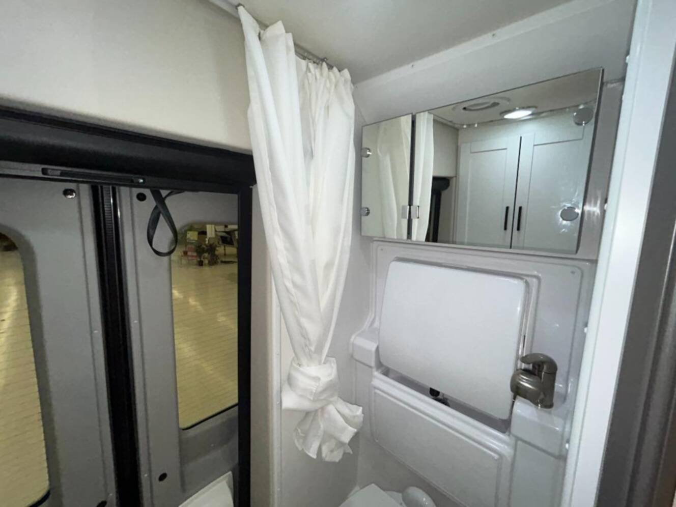 A photo of this 2026 Coachmen Rv Beyond 22RBAWDLI