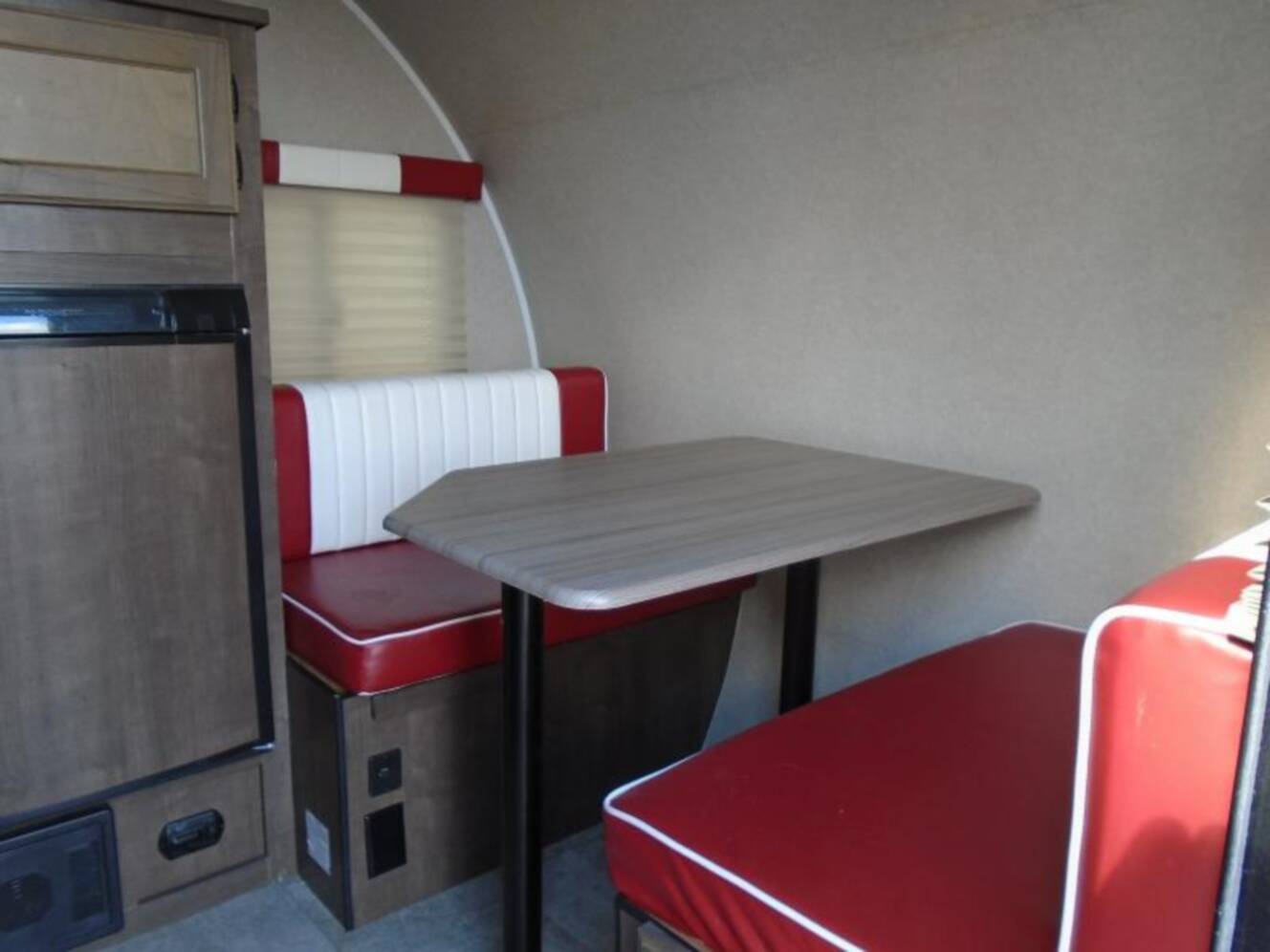 A photo of this 2022 Sunset Park Rv Sunray Classic 149
