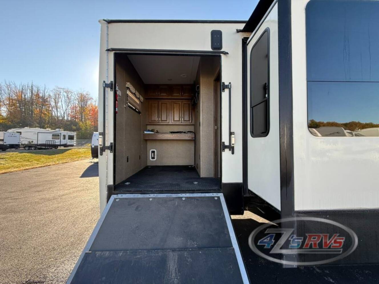 A photo of this 2016 Keystone Rv Alpine 3900RE