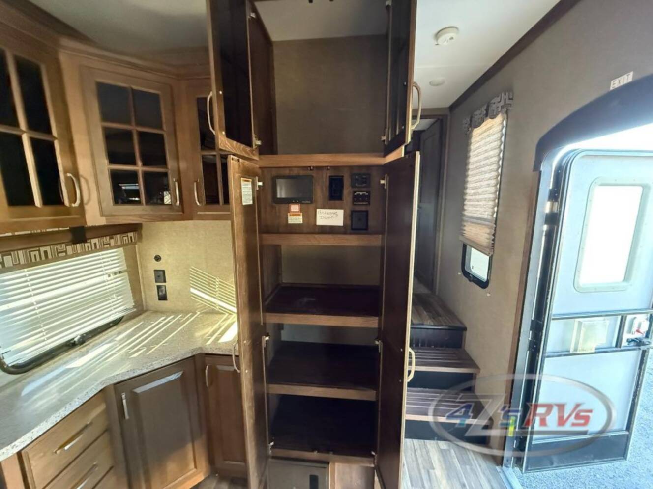 A photo of this 2016 Keystone Rv Alpine 3900RE